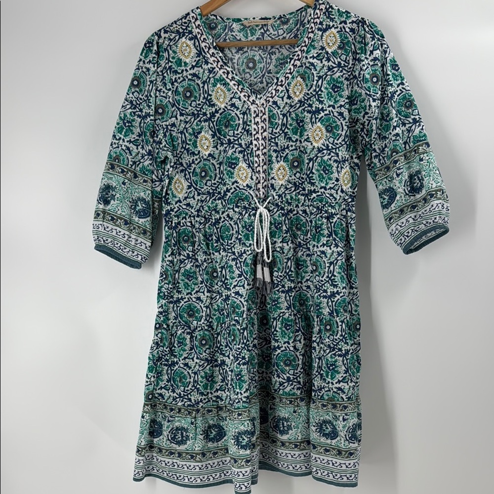 Soft Surroundings Green and Navy Floral Tie-Waist Dress